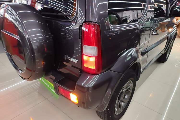 Used Suzuki Jimny 2015 1.3 AT JLX Right Rear Taillight