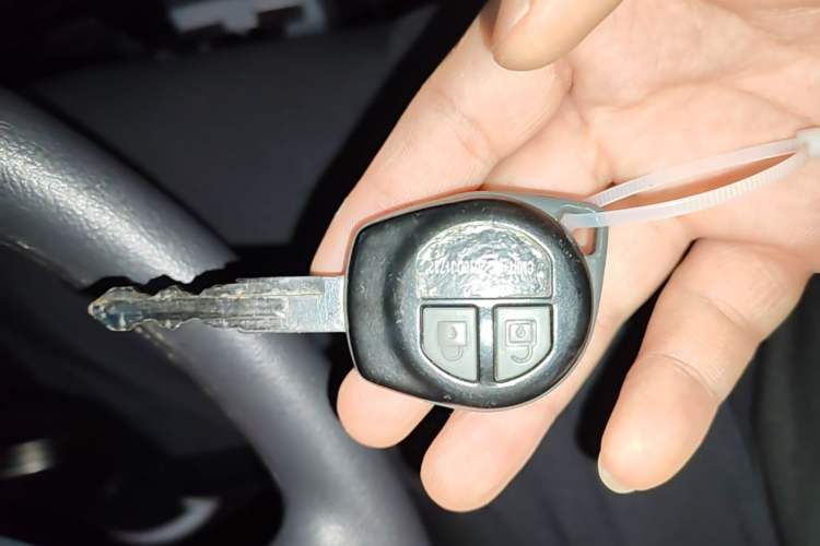 Used Suzuki Jimny 2015 1.3 AT JLX Vehicle Key