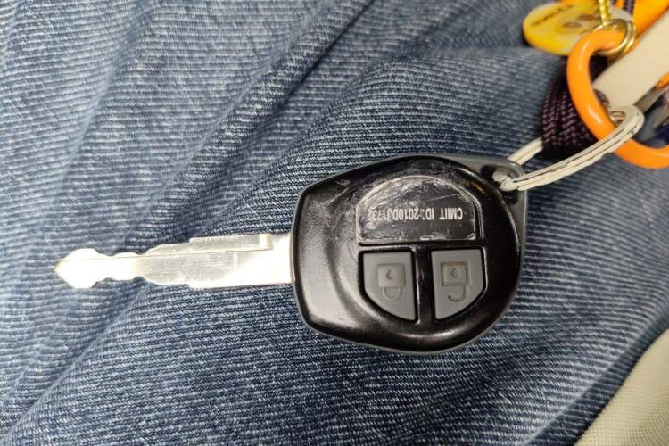 Used Suzuki Jimny 2015 1.3 AT JLX Vehicle Key
