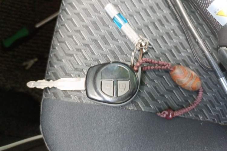 Used Suzuki Jimny 2015 1.3 AT JLX Vehicle Key
