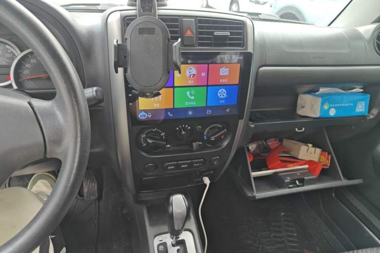 Used Suzuki Jimny 2015 1.3 AT JLX Audio And AC Panel