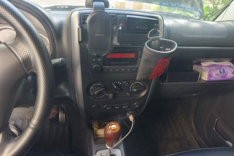 Used Suzuki Jimny 2015 1.3 AT JLX Audio And AC Panel