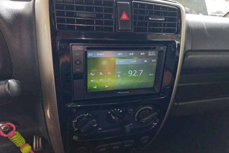 Used Suzuki Jimny 2015 1.3 AT Mode3 Navigation Edition Audio And AC Panel