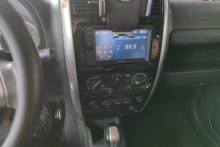 Used Suzuki Jimny 2015 1.3 AT Mode3 Navigation Edition Audio And AC Panel