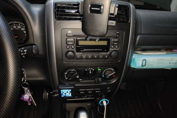 Used Suzuki Jimny 2015 1.3 AT JLX Audio And AC Panel