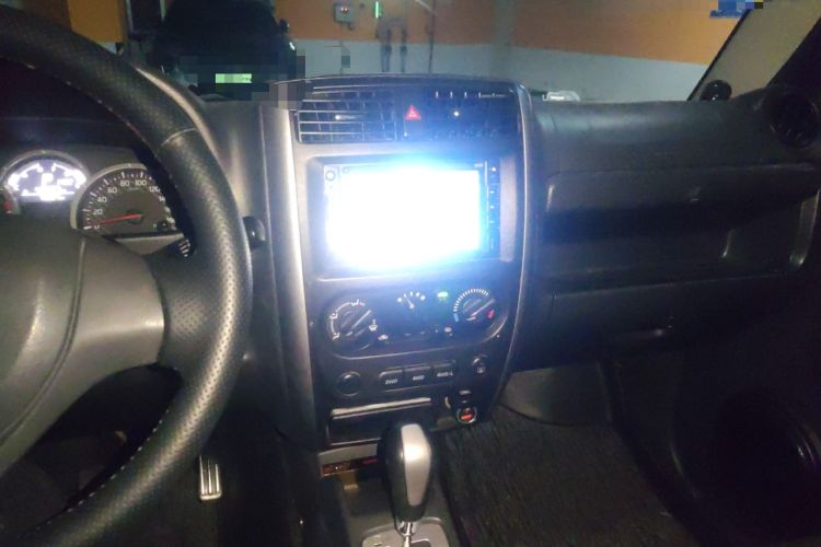Used Suzuki Jimny 2015 1.3 AT JLX Audio And AC Panel