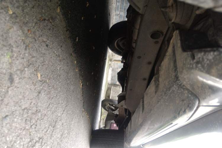 Used Suzuki Jimny 2015 1.3 AT JLX Chassis Front Left