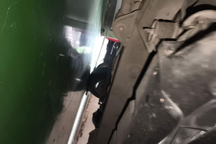 Used Suzuki Jimny 2015 1.3 AT JLX Chassis Front Left