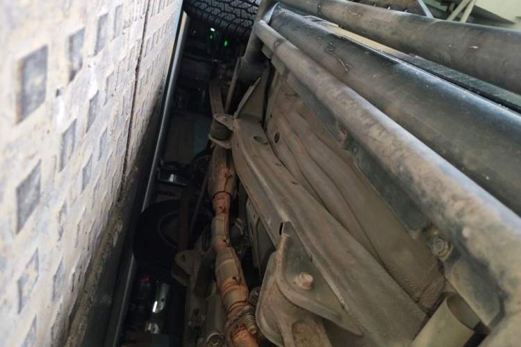 Used Suzuki Jimny 2015 1.3 AT JLX Chassis Rear Left