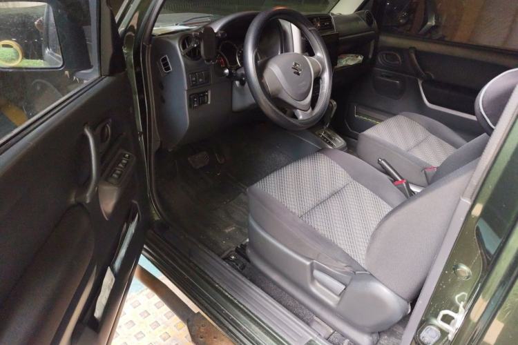 Used Suzuki Jimny 2015 1.3 AT JLX Driver Seat