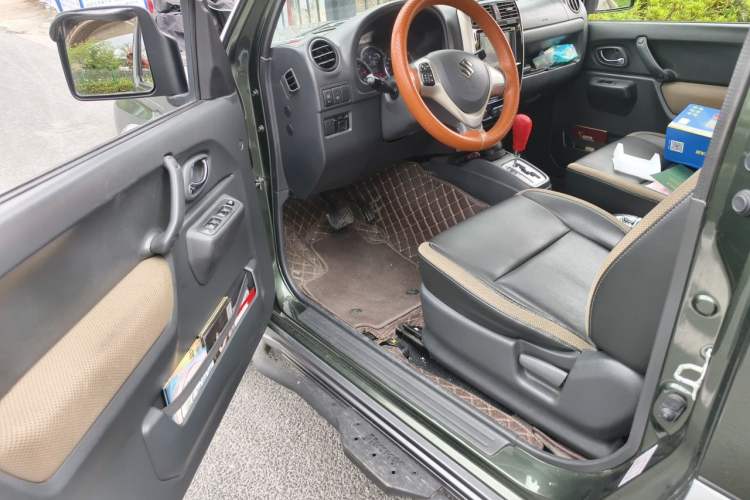 Used Suzuki Jimny 2015 1.3 AT Mode3 Navigation Edition Driver Seat