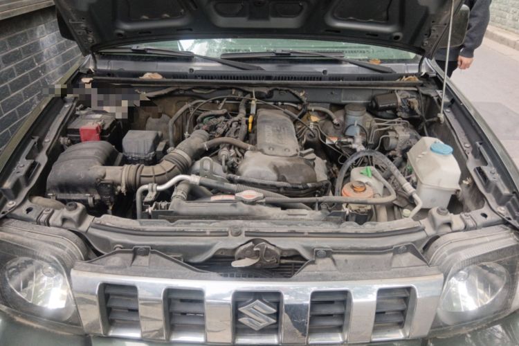 Used Suzuki Jimny 2015 1.3 AT JLX Engine Bay