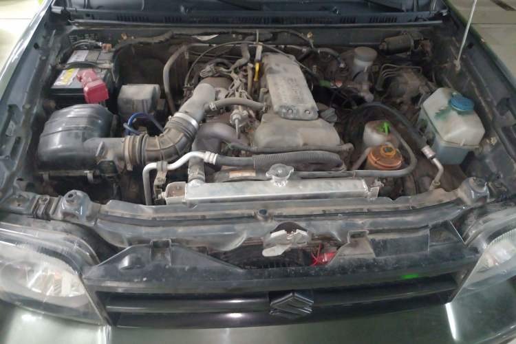 Used Suzuki Jimny 2015 1.3 AT JLX Engine Bay