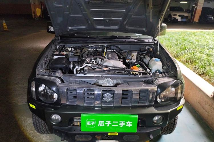 Used Suzuki Jimny 2015 1.3 AT JLX Engine Bay