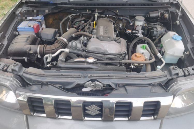 Used Suzuki Jimny 2015 1.3 AT Mode3 Navigation Edition Engine Bay