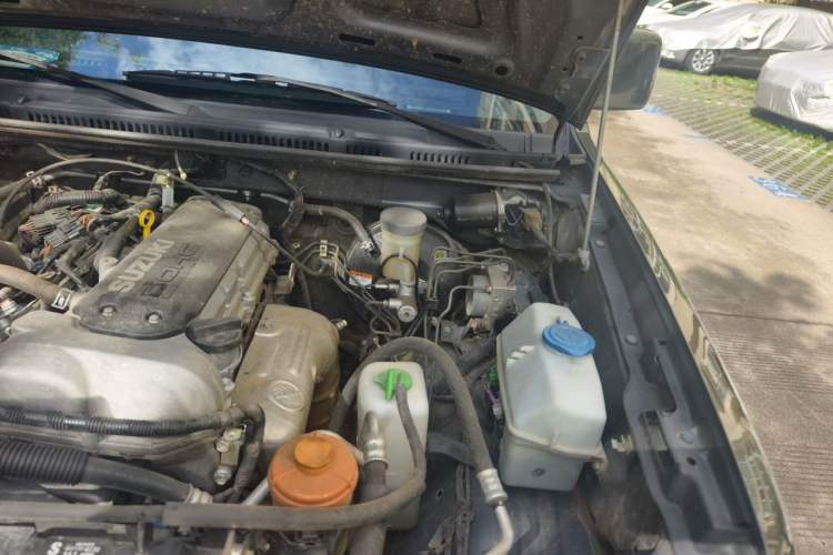 Used Suzuki Jimny 2015 1.3 AT JLX Engine Bay Left