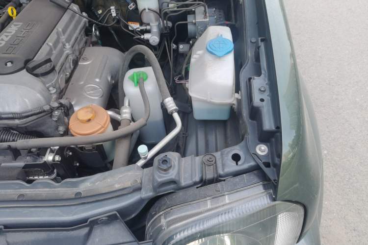 Used Suzuki Jimny 2015 1.3 AT Mode3 Navigation Edition Engine Bay Left