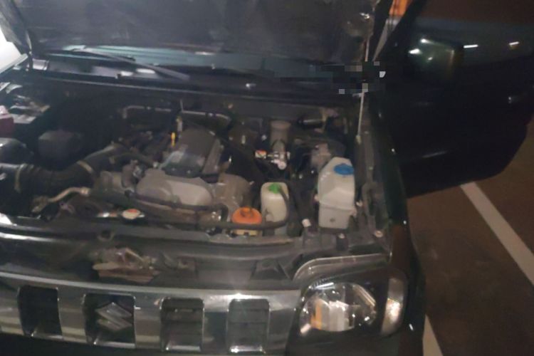 Used Suzuki Jimny 2015 1.3 AT JLX Engine Bay Left