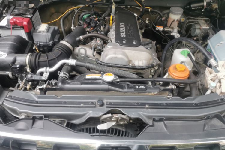 Used Suzuki Jimny 2015 1.3 AT Mode3 Navigation Edition Engine Bay