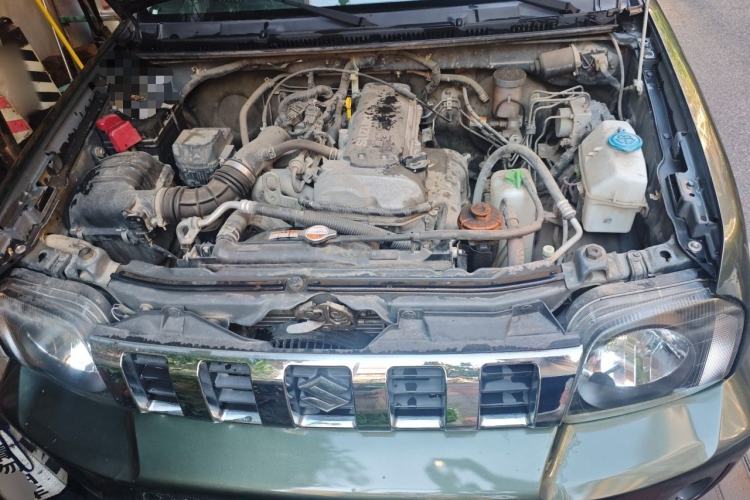 Used Suzuki Jimny 2015 1.3 MT JLX Engine Bay