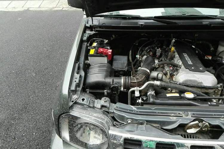 Used Suzuki Jimny 2015 1.3 MT JLX Navigation Edition Engine Bay Right