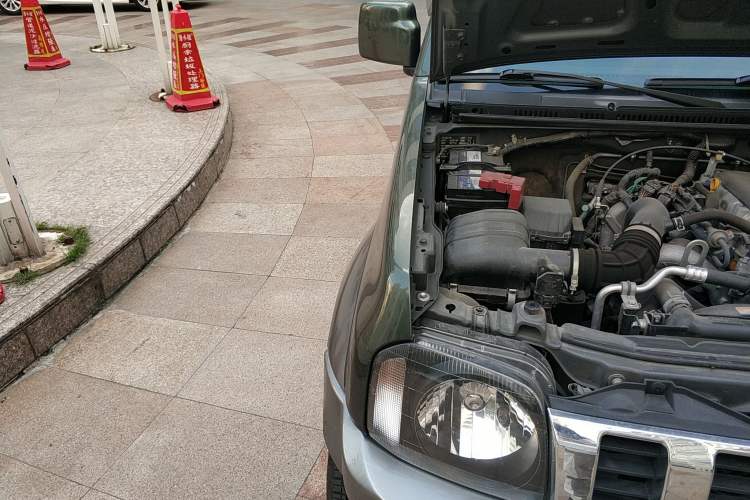 Used Suzuki Jimny 2015 1.3 AT Mode3 Navigation Edition Engine Bay Right