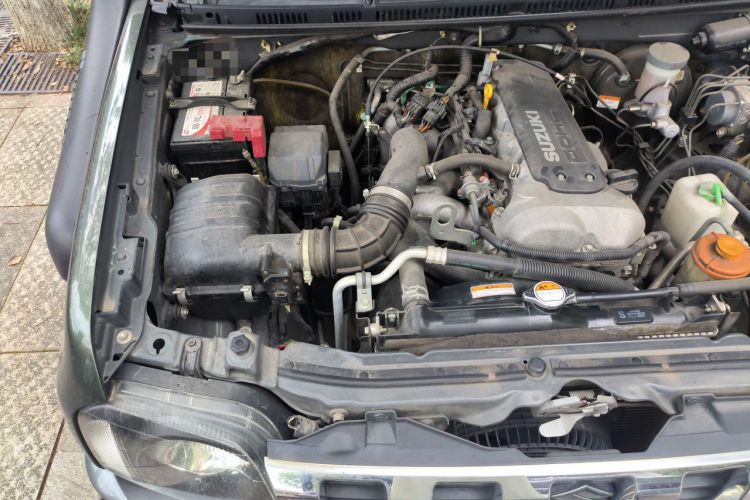 Used Suzuki Jimny 2015 1.3 AT JLX Engine Bay Right