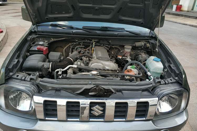 Used Suzuki Jimny 2015 1.3 AT Mode3 Navigation Edition Engine Bay