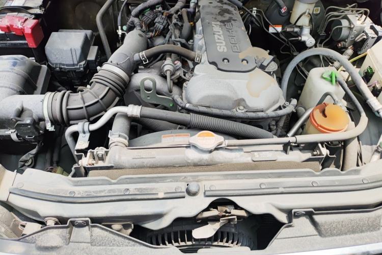 Used Suzuki Jimny 2015 1.3 AT JLX Engine Bay