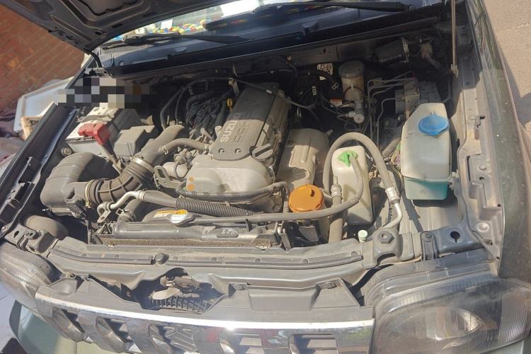 Used Suzuki Jimny 2015 1.3 AT JLX Engine Bay