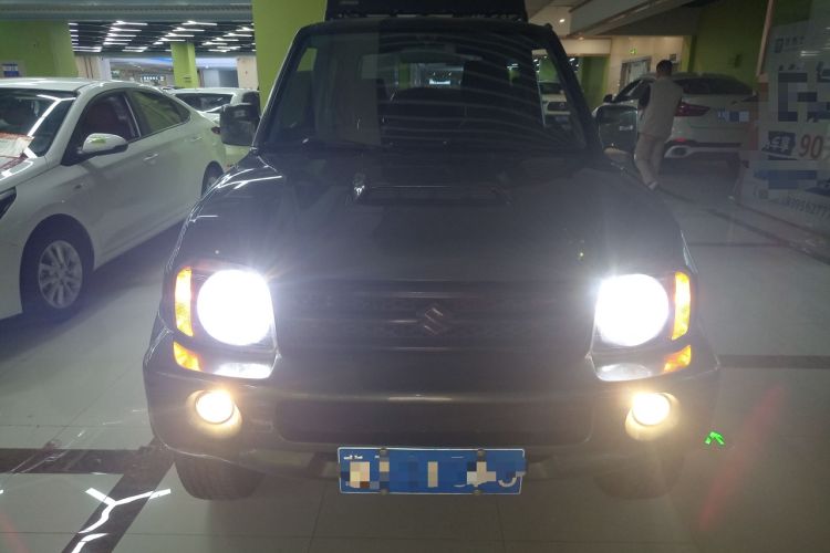 Used Suzuki Jimny 2015 1.3 AT JLX Exterior 1