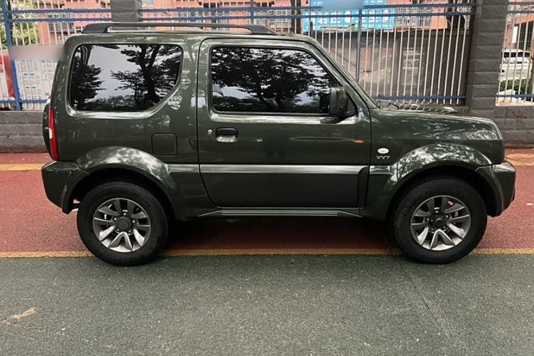 Used Suzuki Jimny 2015 1.3 AT JLX Exterior 1