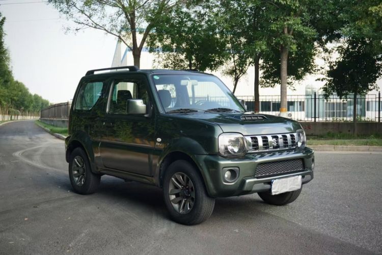 Used Suzuki Jimny 2015 1.3 AT JLX Exterior 2