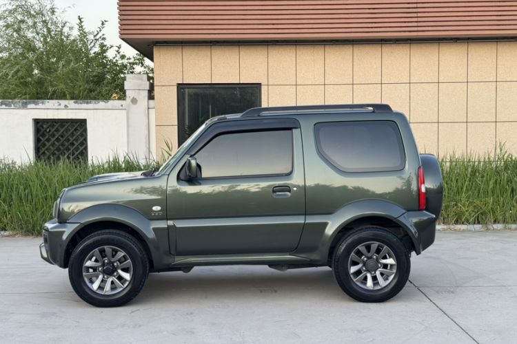 Used Suzuki Jimny 2015 1.3 AT JLX Exterior 2