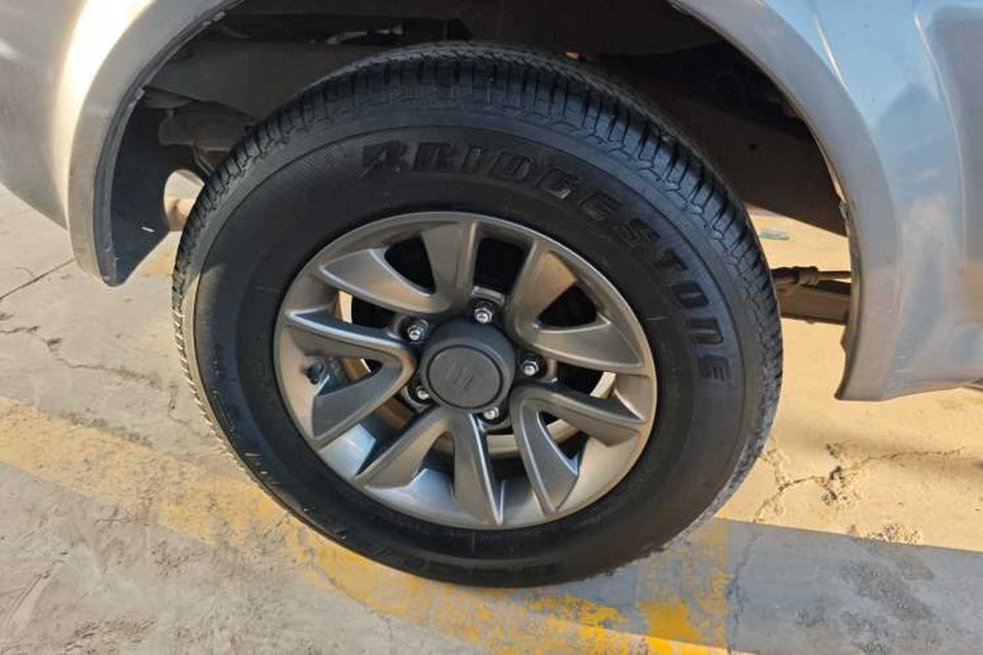 Used Suzuki Jimny 2015 1.3 AT Mode3 Navigation Edition Exterior 3