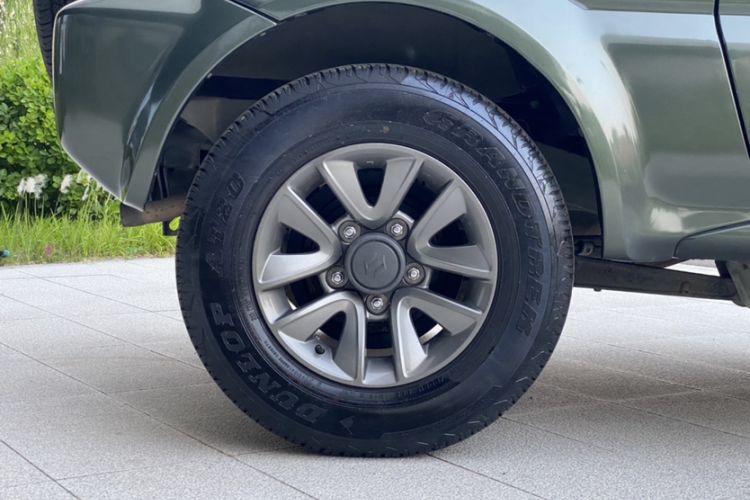 Used Suzuki Jimny 2015 1.3 AT JLX Exterior 3