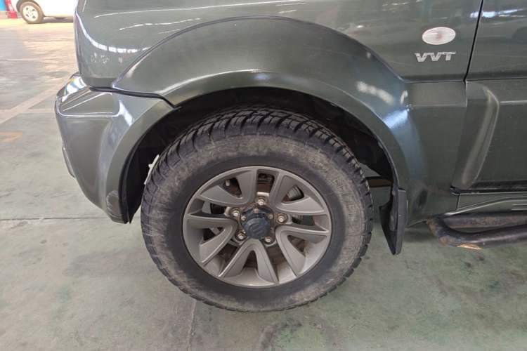 Used Suzuki Jimny 2015 1.3 AT JLX Exterior 4