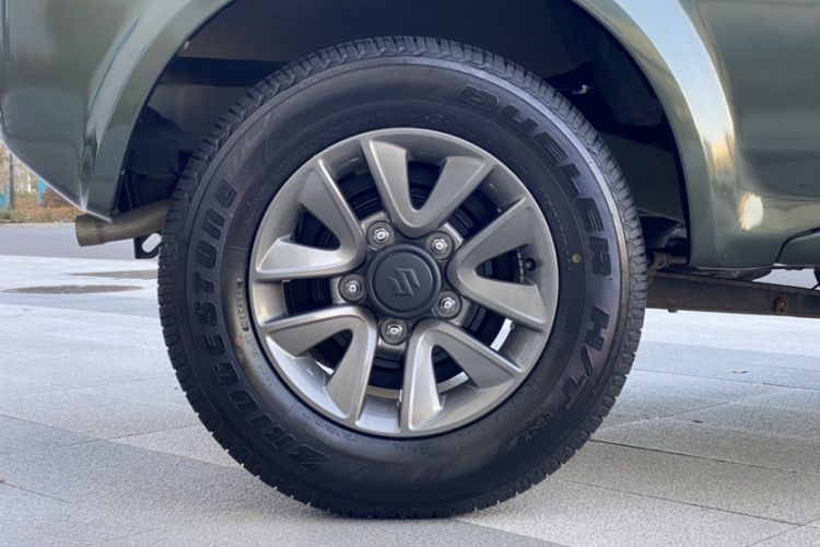 Used Suzuki Jimny 2015 1.3 AT JLX Exterior 4