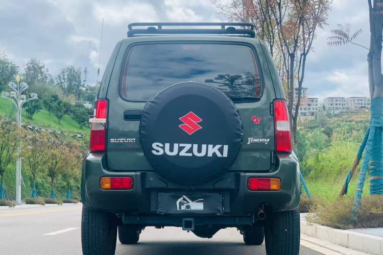Used Suzuki Jimny 2015 1.3 AT JLX Exterior 4