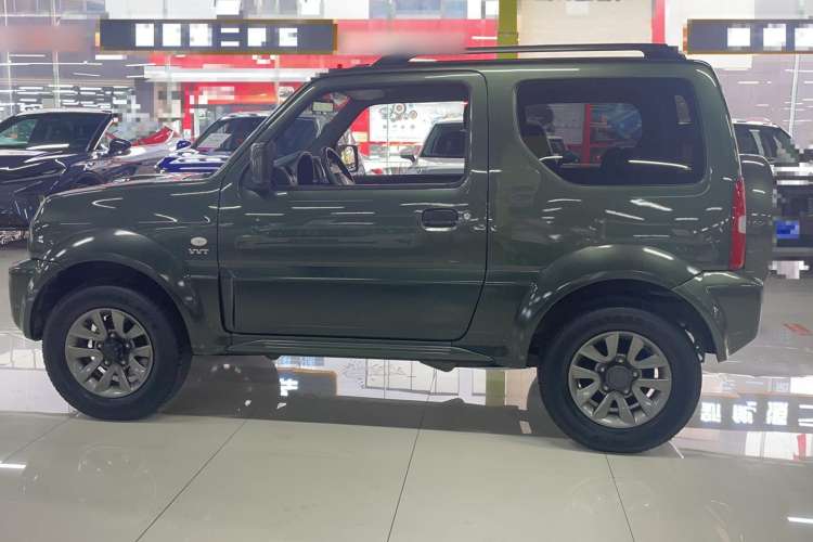 Used Suzuki Jimny 2015 1.3 AT JLX Exterior 5