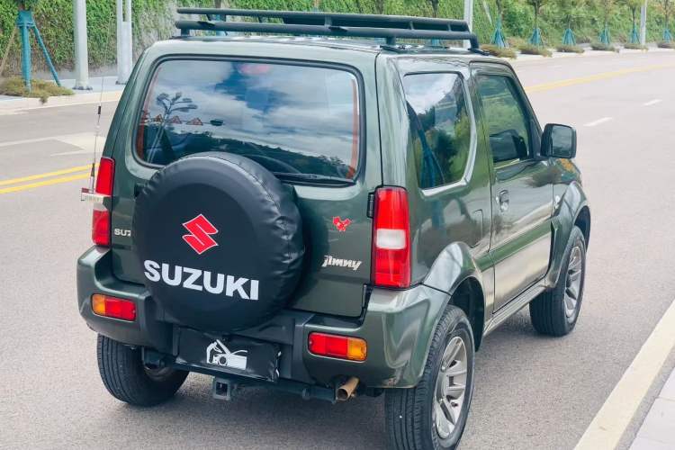 Used Suzuki Jimny 2015 1.3 AT JLX Exterior 5