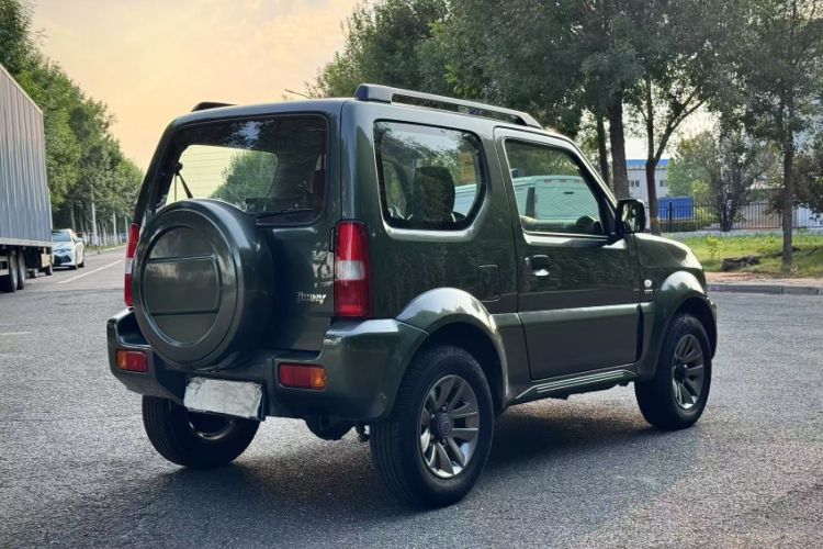 Used Suzuki Jimny 2015 1.3 AT JLX Exterior 6