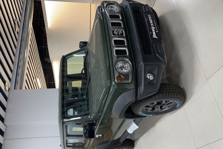 Used Suzuki Jimny 2015 1.3 AT Mode3 Navigation Edition Exterior 6