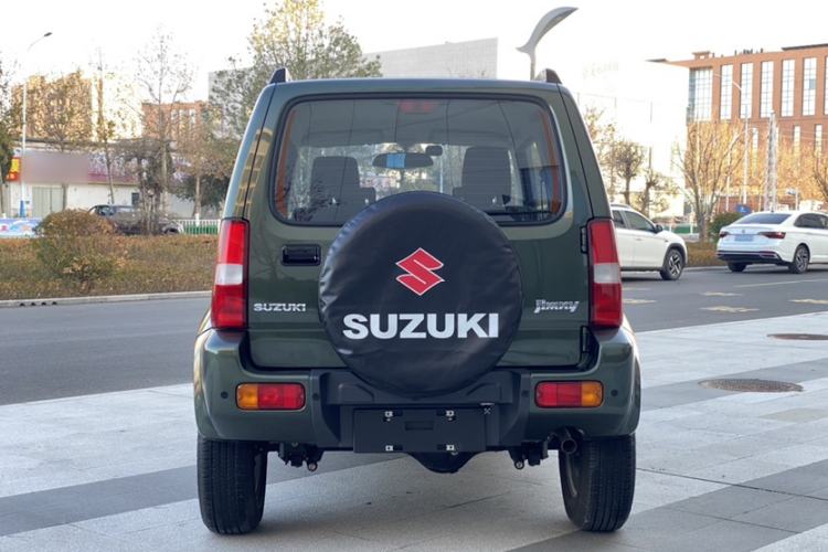 Used Suzuki Jimny 2015 1.3 AT JLX Exterior 6