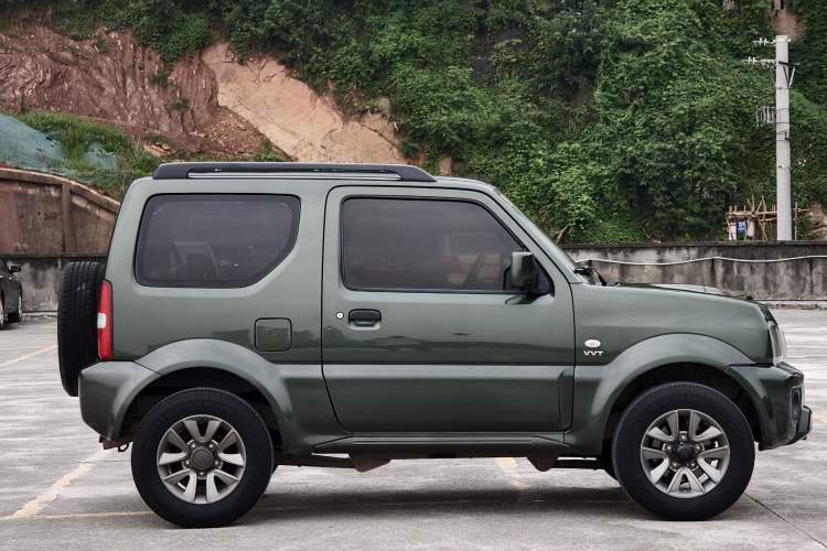 Used Suzuki Jimny 2015 1.3 AT JLX Exterior 6