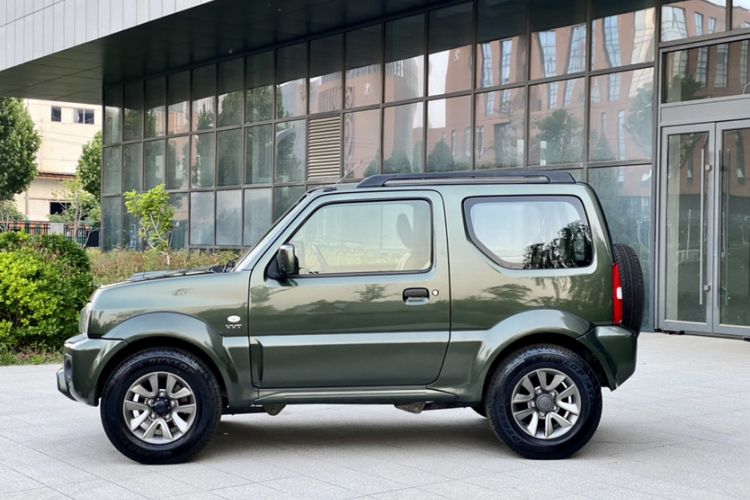 Used Suzuki Jimny 2015 1.3 AT JLX Exterior 8