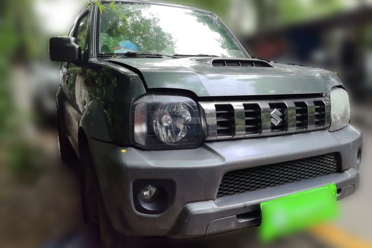 Used Suzuki Jimny 2015 1.3 AT Mode3 Navigation Edition Front Right 45 Deg