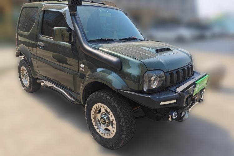 Used Suzuki Jimny 2015 1.3 AT JLX Front Right 45 Deg