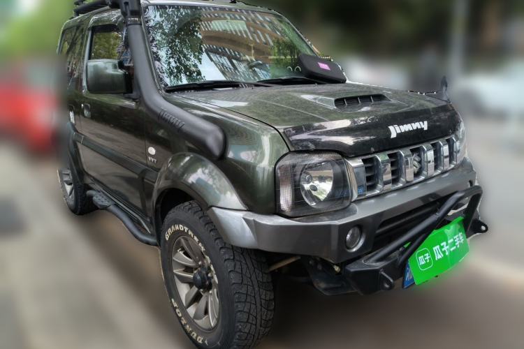 Used Suzuki Jimny 2015 1.3 AT JLX Front Right 45 Deg