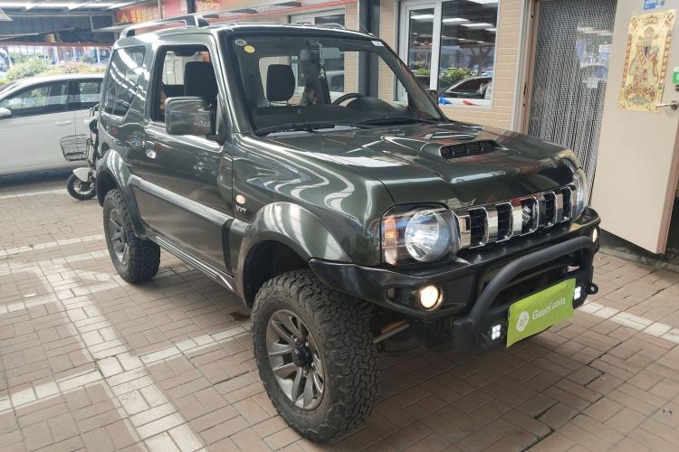 Used Suzuki Jimny 2015 1.3 AT JLX Front Right 45 Deg
